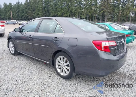 2014 Toyota Camry Xle z USA, uszkodzony, nr VIN 4T4BF1FK5ER434342